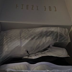 2023 Air Jordan 11 Retro
'Gratitude / Defining
Moments'